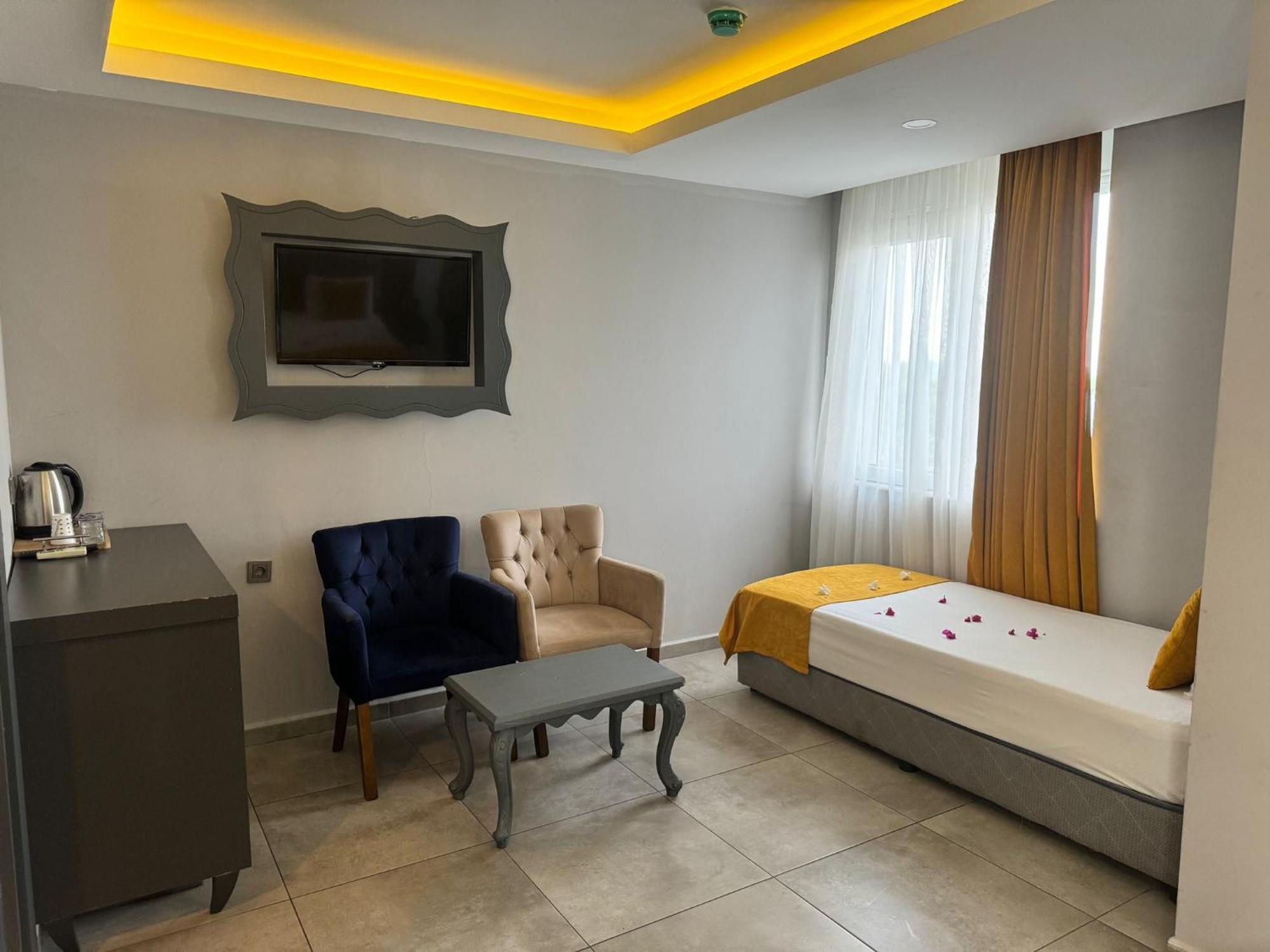 Erdem Hotel Antalya Ngoại thất bức ảnh