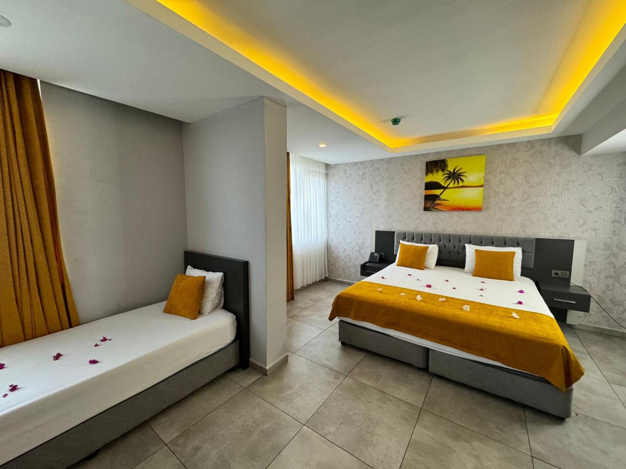 Erdem Hotel Antalya Ngoại thất bức ảnh